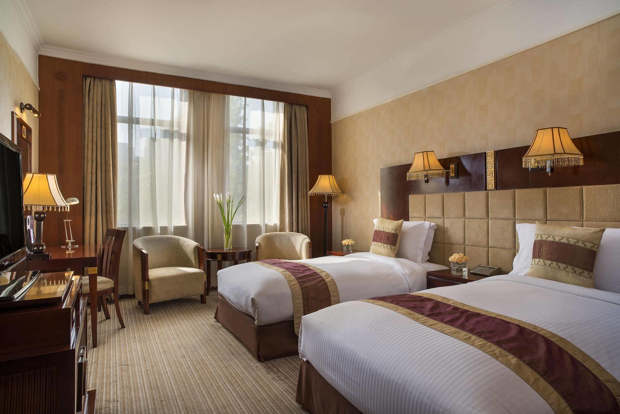 Grand Mercure Xian On Renmin Square Extérieur photo